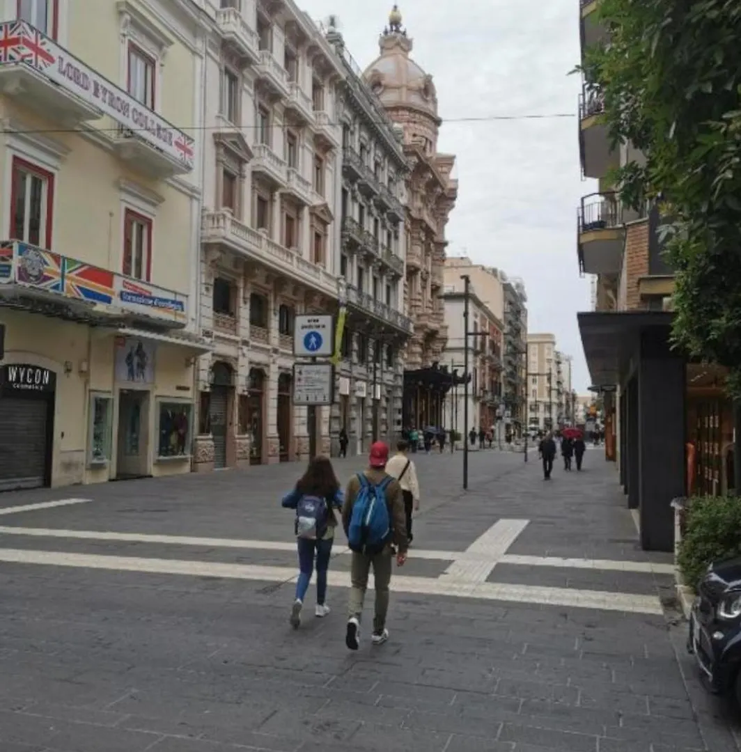 Nicolhouse 20 Hotel Bari 0*,  Olaszország